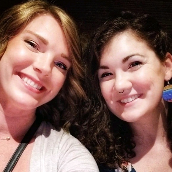 Meet your Posher, Samantha - Picture 1 of 1